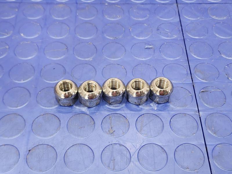 2013 Honda Civic Lug Nuts