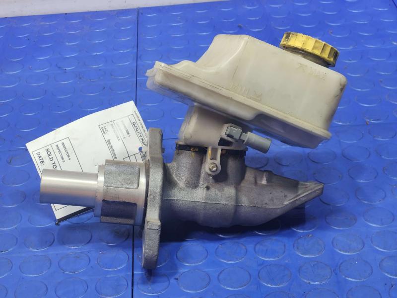 2011-2015 Dodge Durango Brake Master Cylinder Assembly Genuine OEM 68207364AA