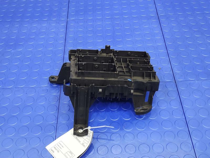2015 Chevrolet Tahoe Cabin Fuse Box