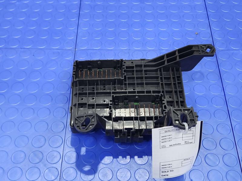 2015 Chevrolet Tahoe Cabin Fuse Box