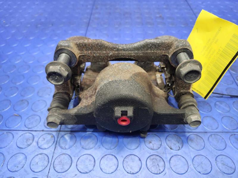 2016 Nissan Rogue Caliper