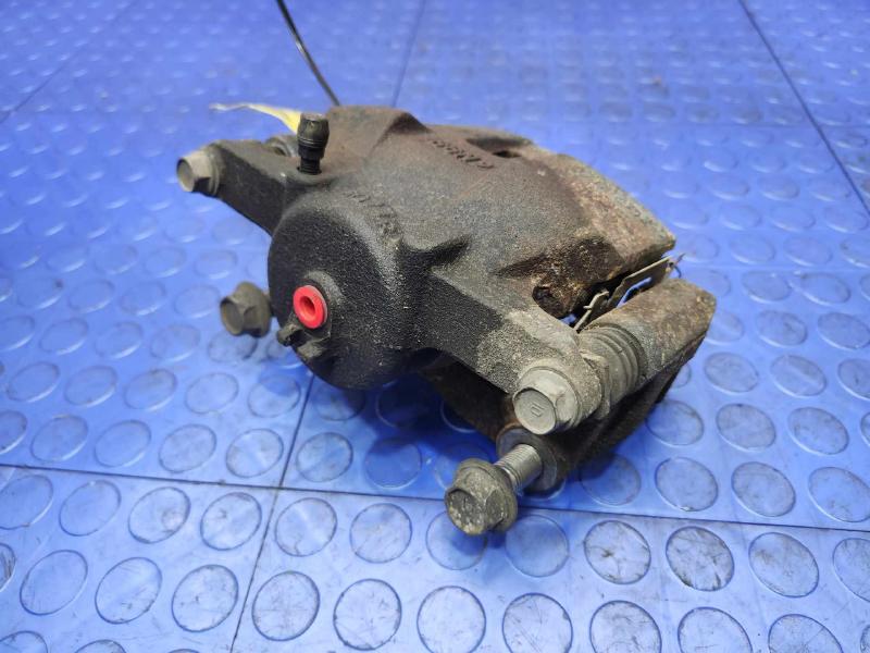 2016 Nissan Rogue Caliper