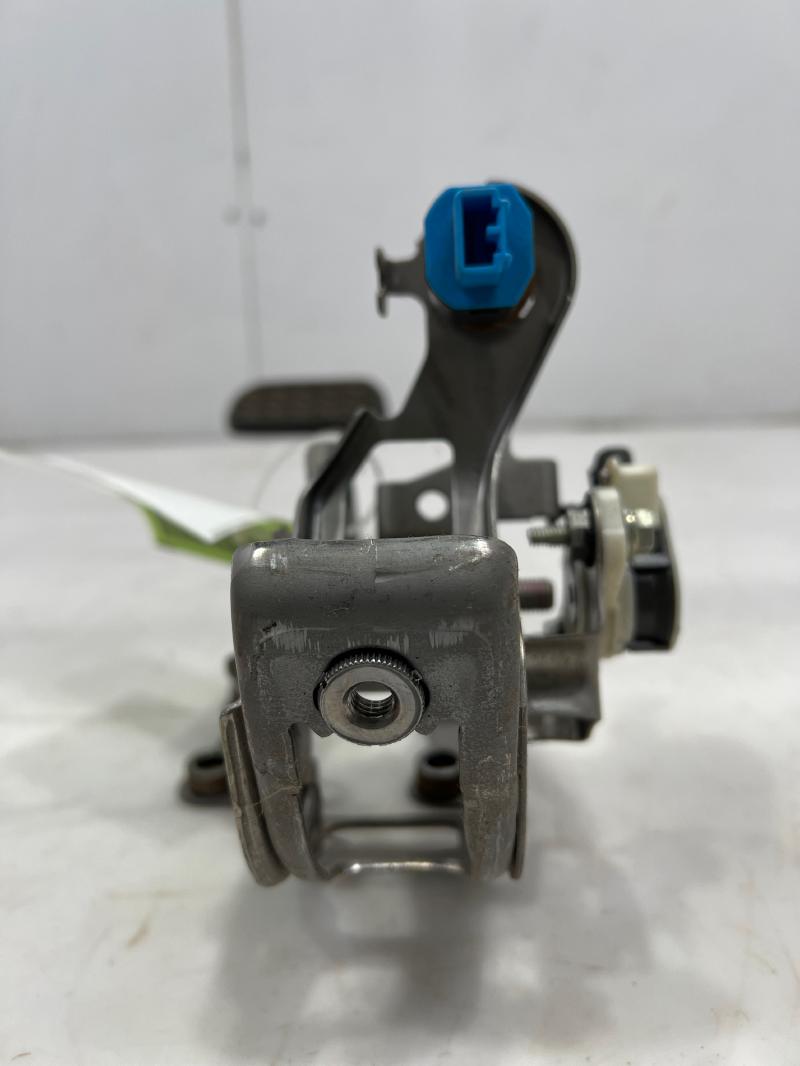 2016 Toyota Prius Brake Pedal