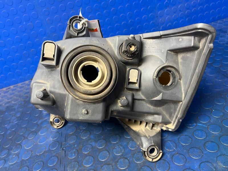 2008 Dodge Grand Caravan Headlamp Assembly