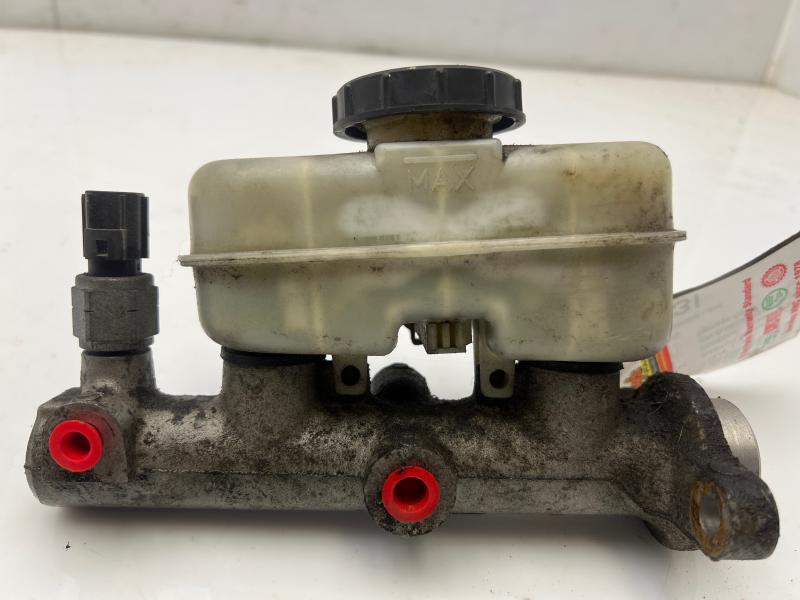 2003 - 2005 Lincoln Aviator Brake Master Cylinder w/o ESC OEM F87Z2140EB
