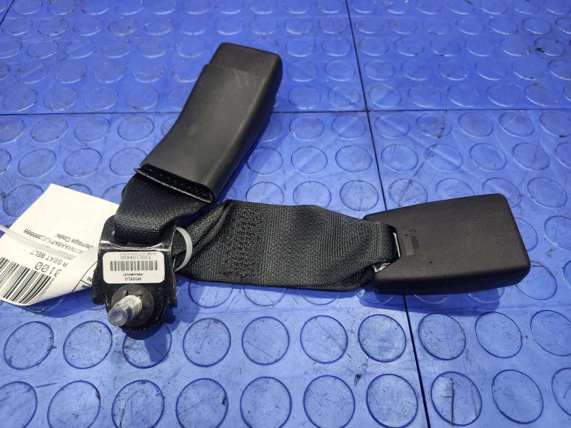 2018 Nissan Maxima Rear Seat Belt