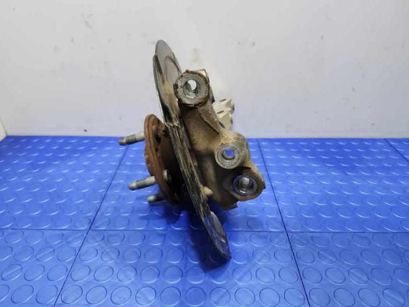 2014 Cadillac CTS Spindle Knuckle Front