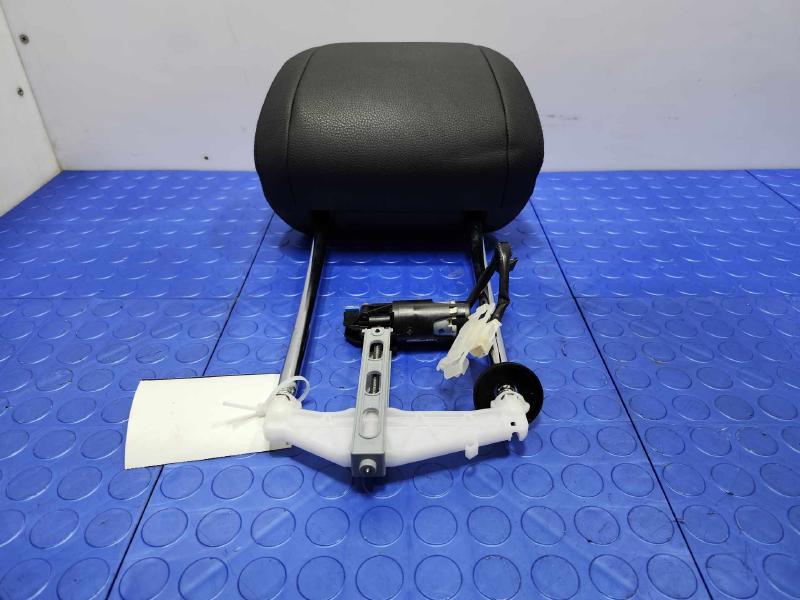 2016 BMW 528I Headrest