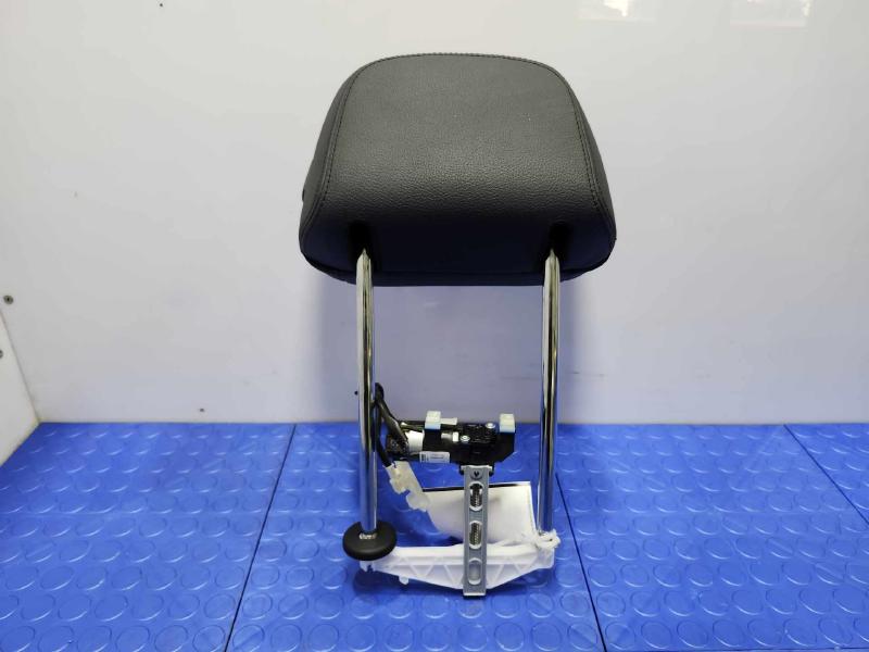 2016 BMW 528I Headrest