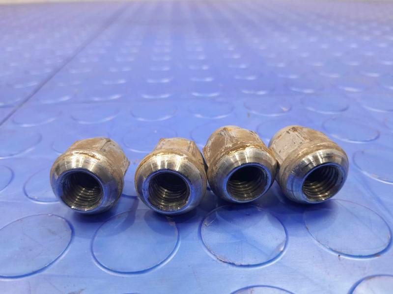 2008 Honda Fit Lug Nuts