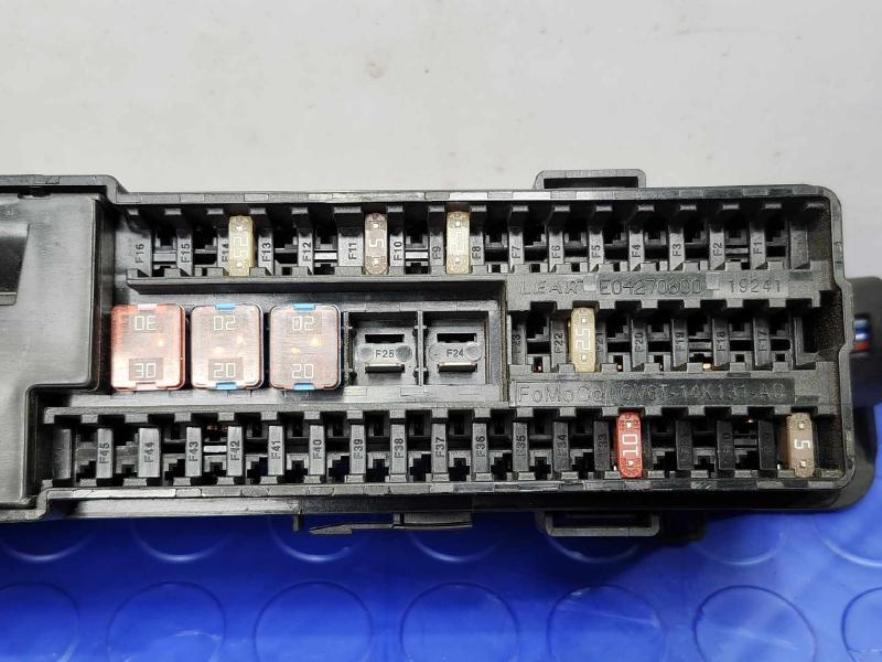 2017-2019 Ford Escape Cabin Fuse Box Relay Junction Block OEM JJ5T-14014-NAC