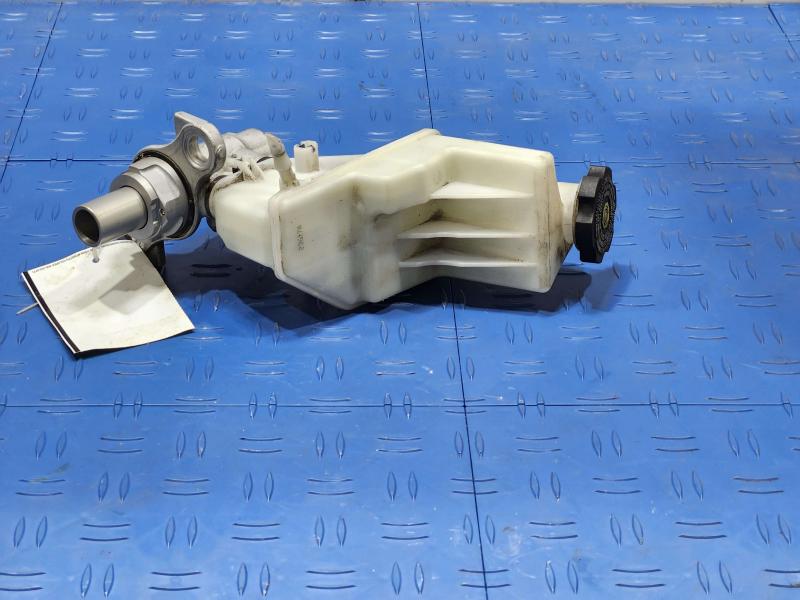 2018 Chevrolet Equinox Master Cylinder