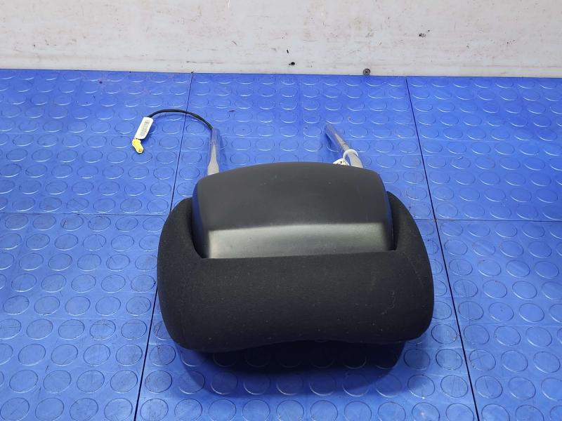 2013 Dodge Durango Headrest