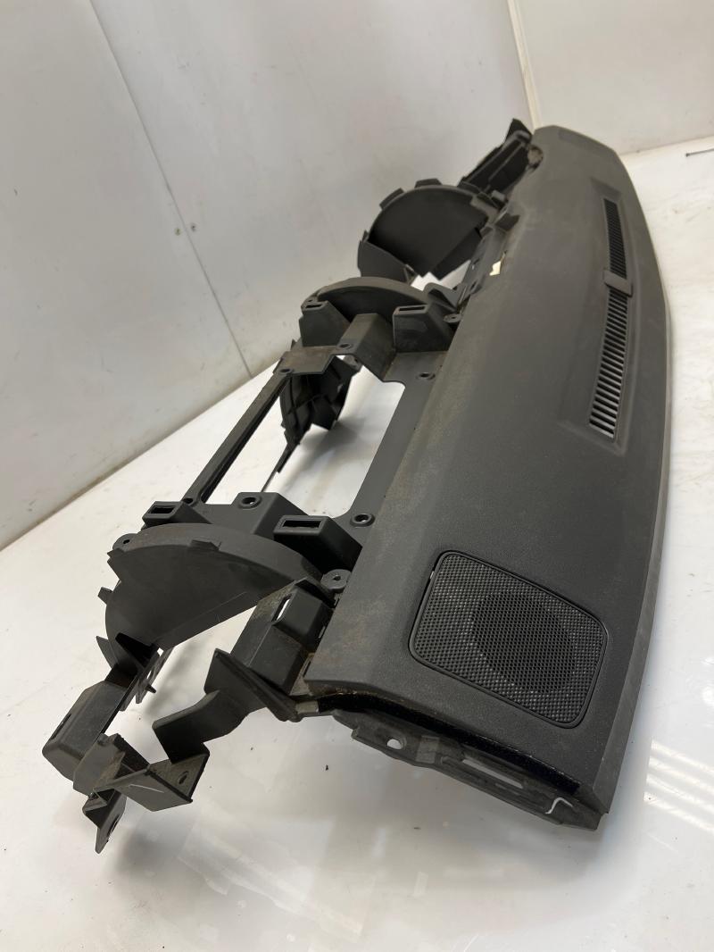 2005 Nissan Frontier Dash Panel