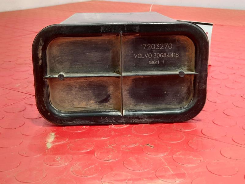 2011-2013 Volvo S60 XC60 Fuel Vapor Charcoal Canister Genuine OEM 30684418