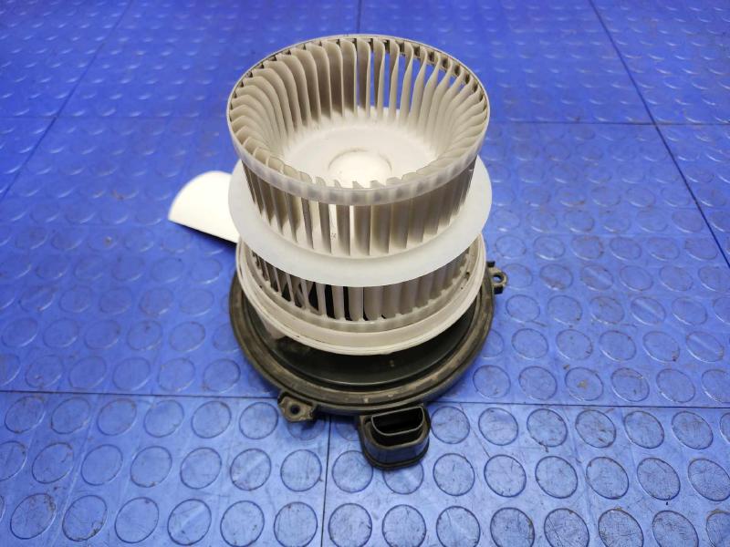 2013 Lexus GS 350 Blower Motor