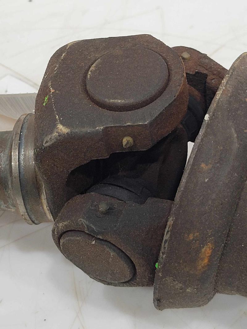 2008 GMC Yukon XL Front Drive Shaft