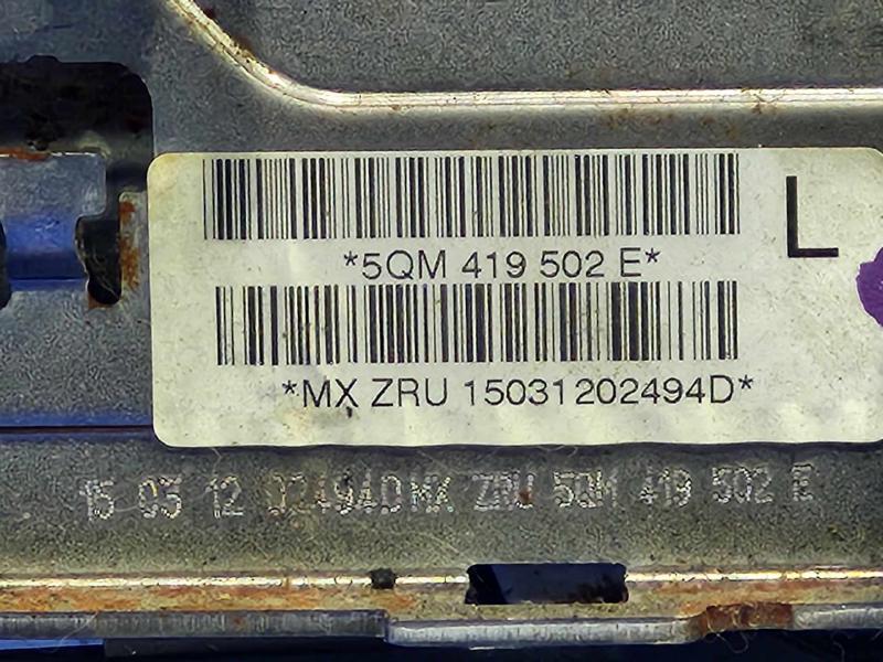 2015 Volkswagen Golf Steering Column
