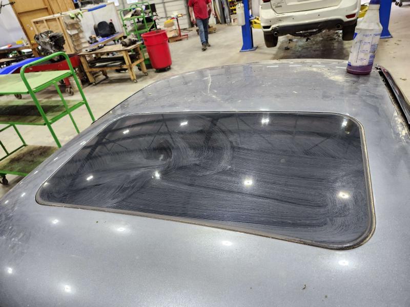 2005 Volkswagen Jetta Roof Glass (Glass Only)
