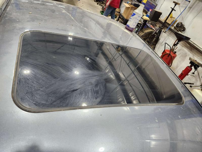 2005 Volkswagen Jetta Roof Glass (Glass Only)