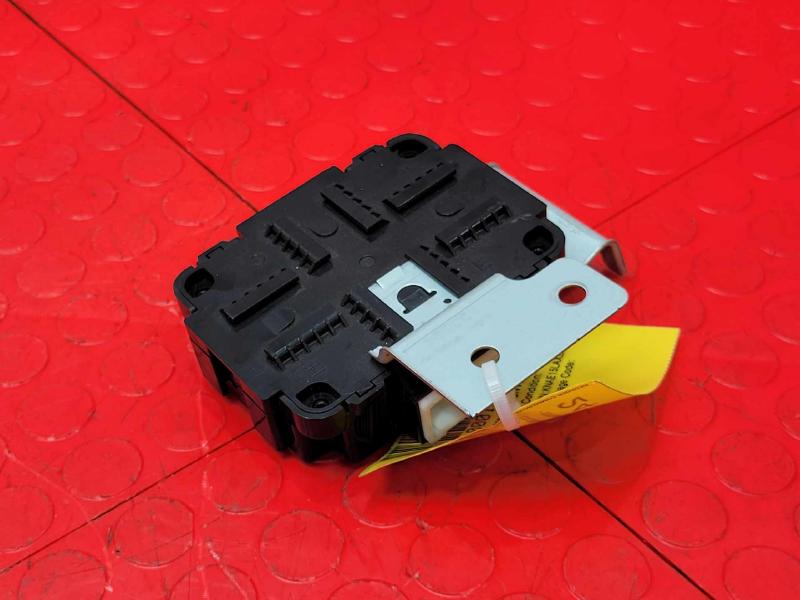2018-2021 Kia Stinger Power Inverter Converter Control Module OEM 95300J5000