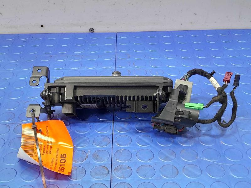 2018 Volvo S90 Camera/Projector