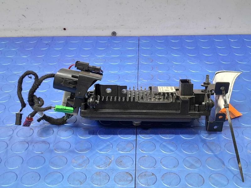 2018 Volvo S90 Camera/Projector