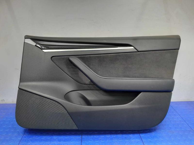 2021 Tesla Model 3 Front Door Trim Panel