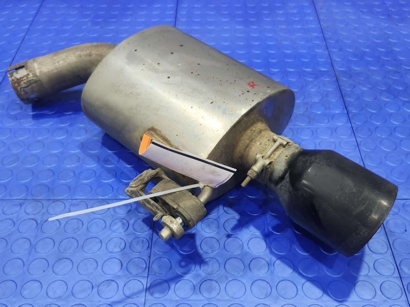 2014 Audi A7 Muffler