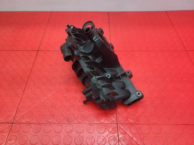 2013 Ford Fusion Intake Manifold