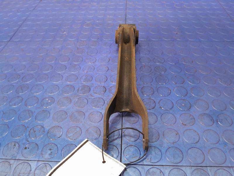 2015 Chrysler 200 Upper Control Arm Rear