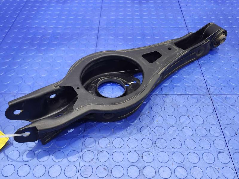 2016 Hyundai Sonata Lower Control Arm Rr