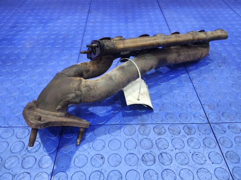 2007 Toyota Tundra Exhaust Manifold