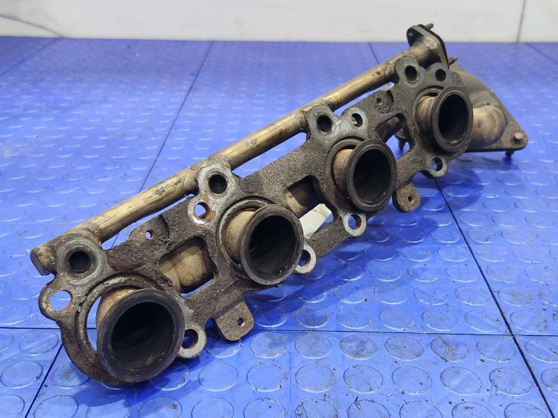 2007 Toyota Tundra Exhaust Manifold
