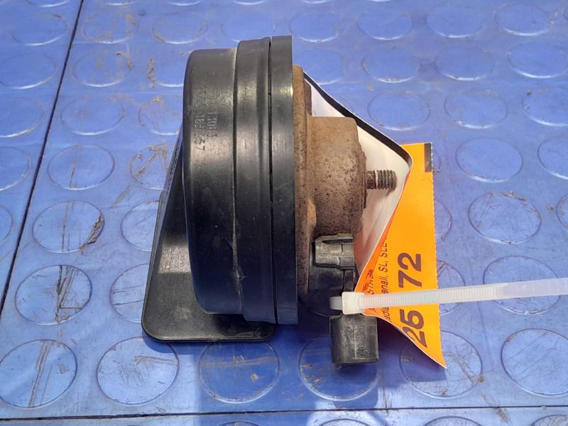 2017-2019 GMC Acadia Low Note Horn Assembly Genuine OEM 23290937