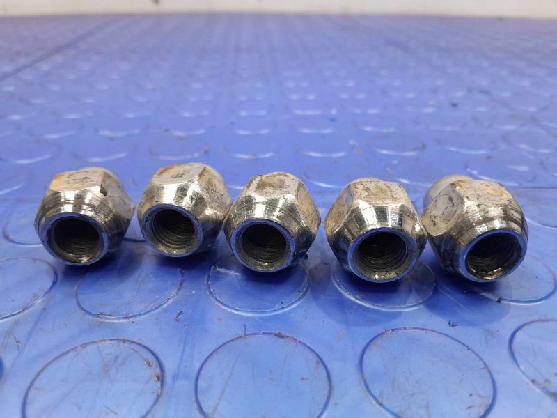 2016 Kia Optima Lug Nuts