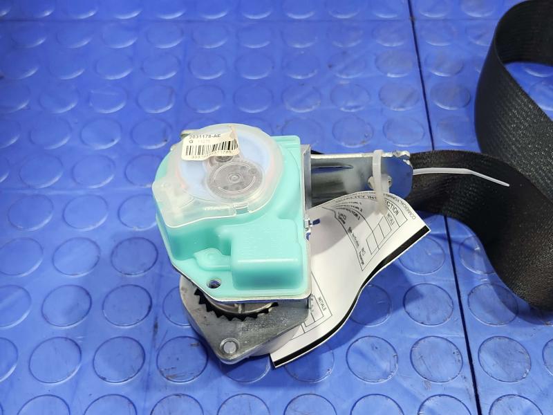 2014 Nissan Maxima Rear Seat Belt