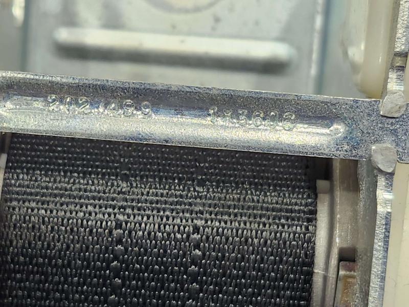 2013 Chrysler 300 Rear Seat Belt