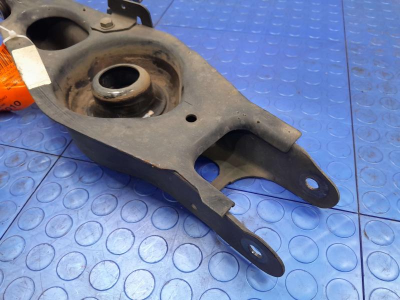 2018 Maserati Ghibli Lower Control Arm Rr