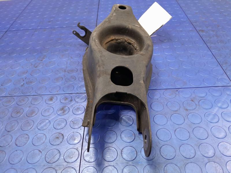 2018 Maserati Ghibli Lower Control Arm Rr