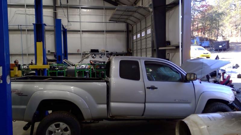2005 Toyota Tacoma Rear Door