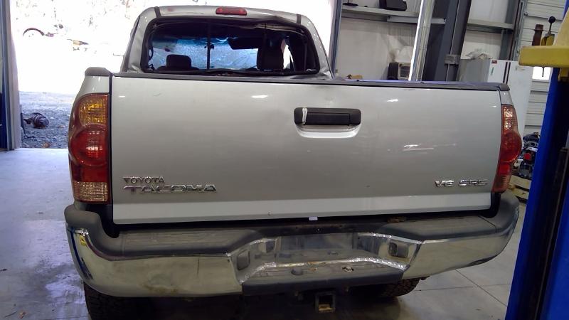 2005 - 2007 Toyota Tacoma Rear Door Panel Access Cab LH Driver Side Gray OEM 6252004020B0