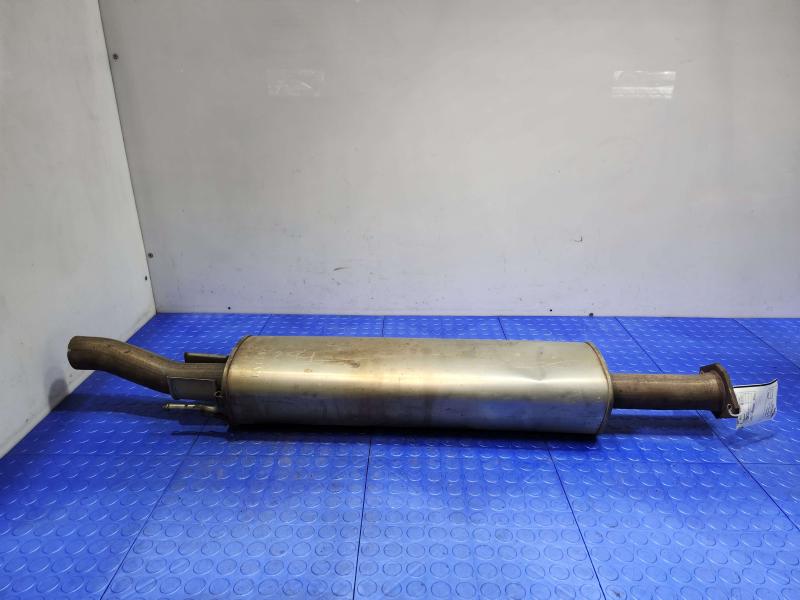 2014 Nissan Maxima Muffler