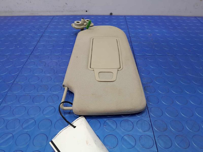 2018 Volvo S90 Sun Visor