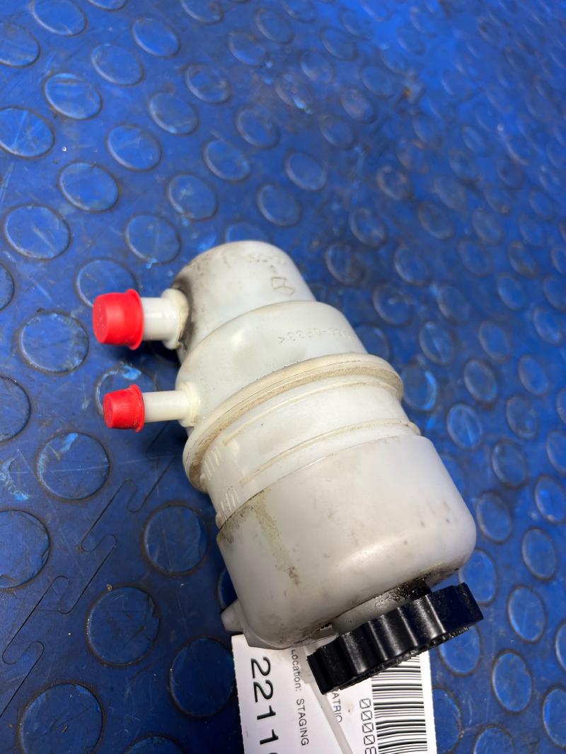 2007 - 2017 Jeep Patriot Compass Power Steering Fluid Reservoir OEM 5105338AB
