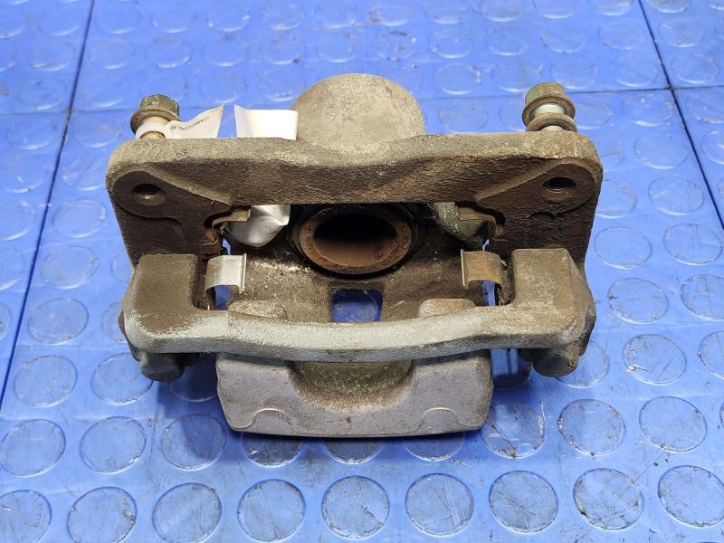 2016 Kia Sedona Caliper
