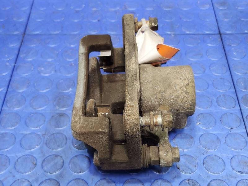 2016 Kia Sedona Caliper