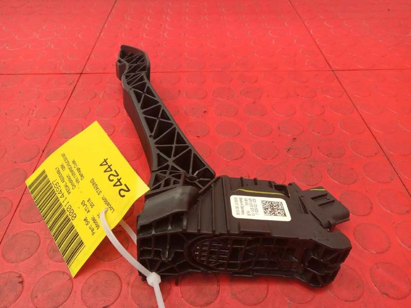 2018-2021 Volkswagen Atlas Accelerator Pedal Assembly Genuine OEM 5Q1723503J