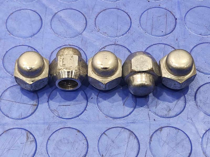 2015 Nissan Rogue Lug Nuts