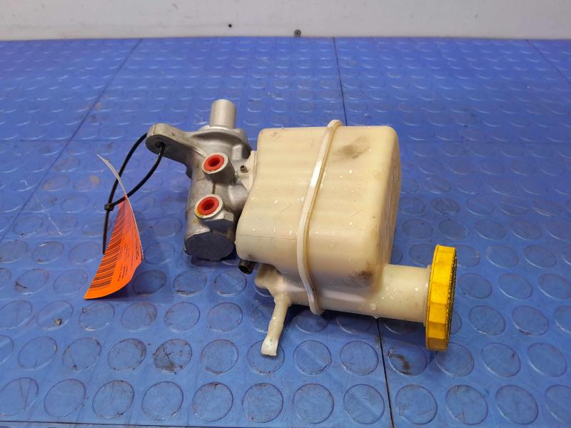 2015-2017 Chrysler 200 Brake Master Cylinder Assembly Genuine OEM 68245358AA
